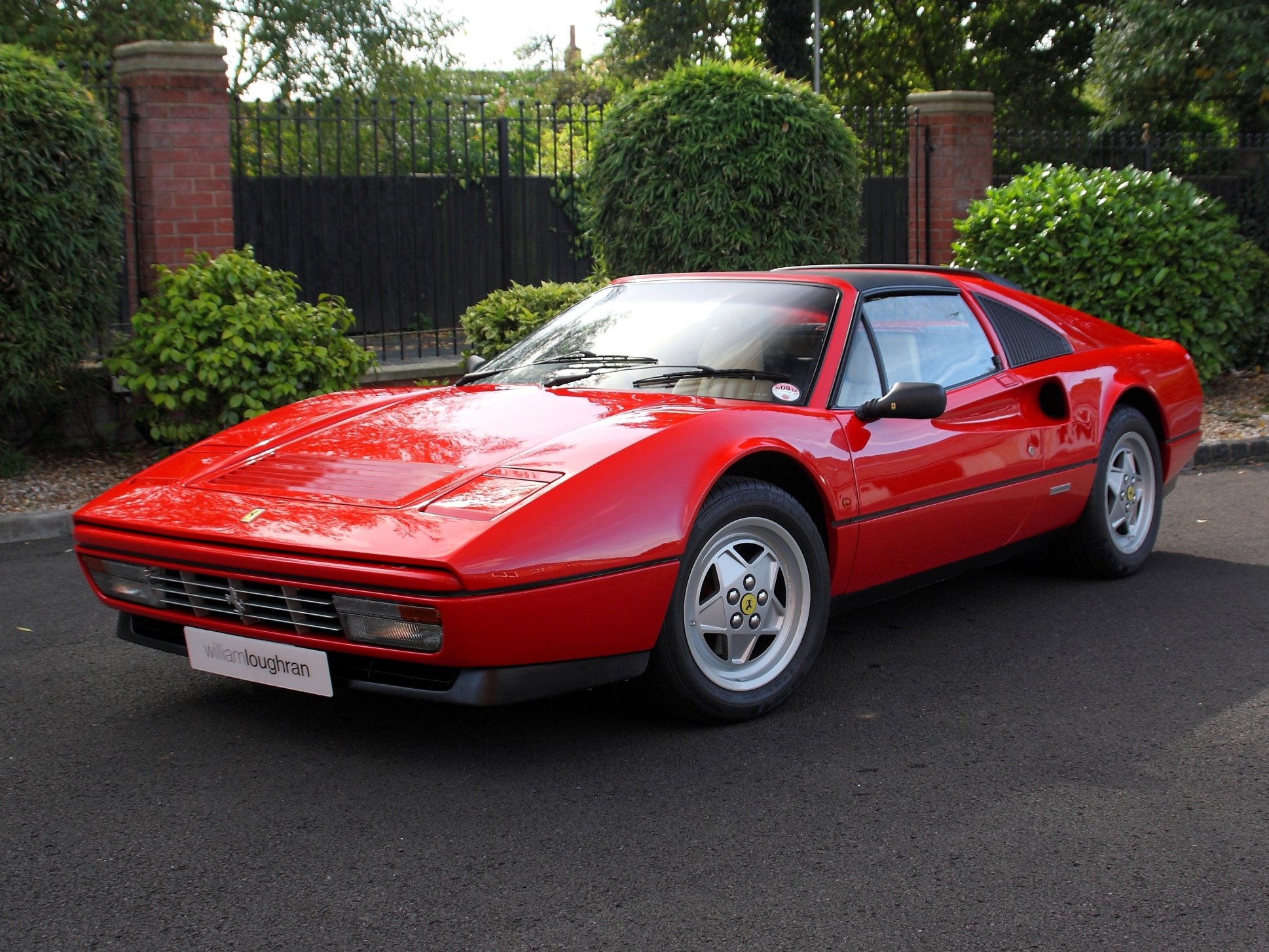 Ferrari 328 GTS (2105)