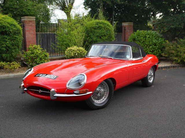 Jaguar E-Type Cab (1756)