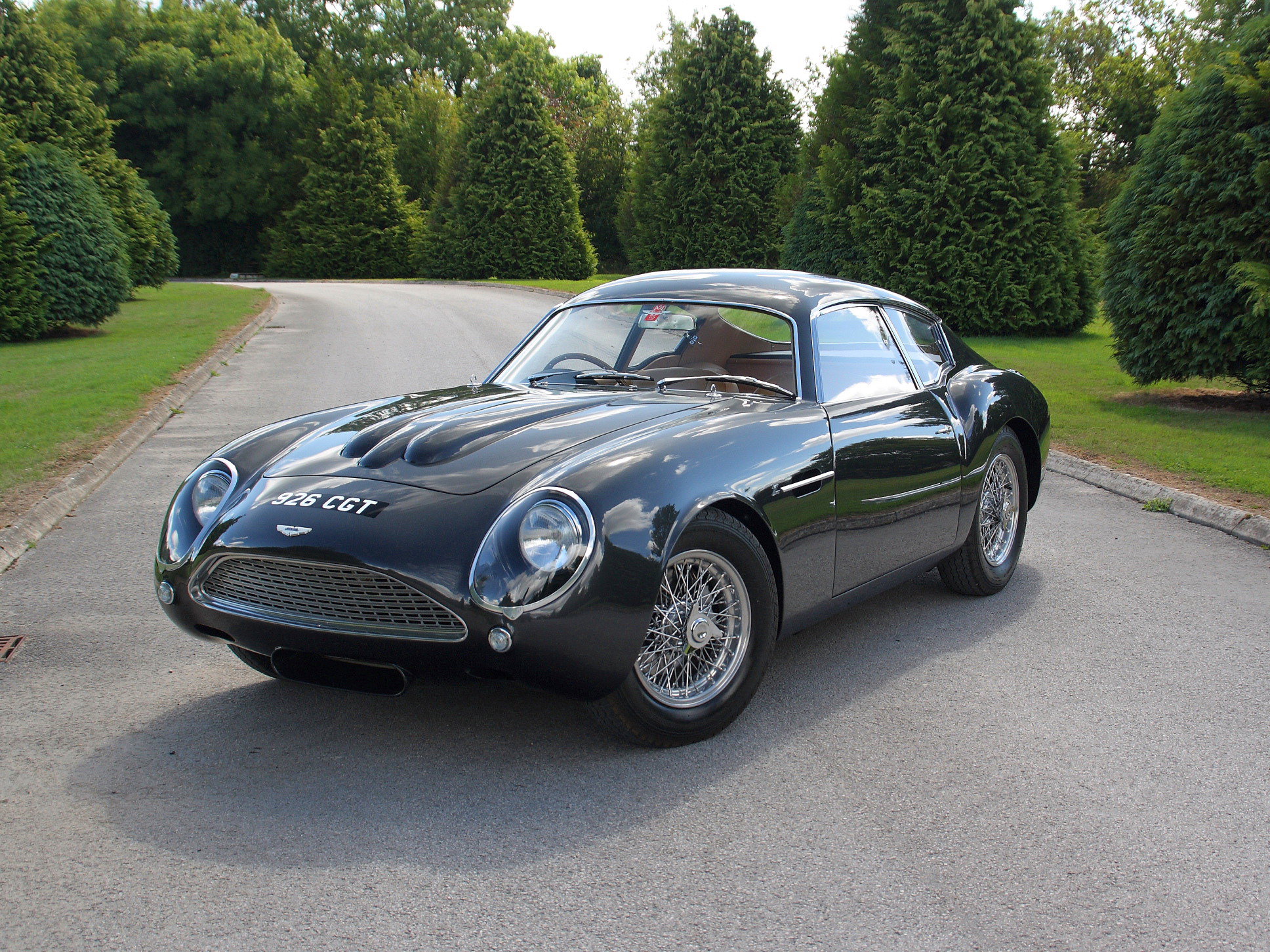 Aston Martin DB4 GT Zagato (recreation)
