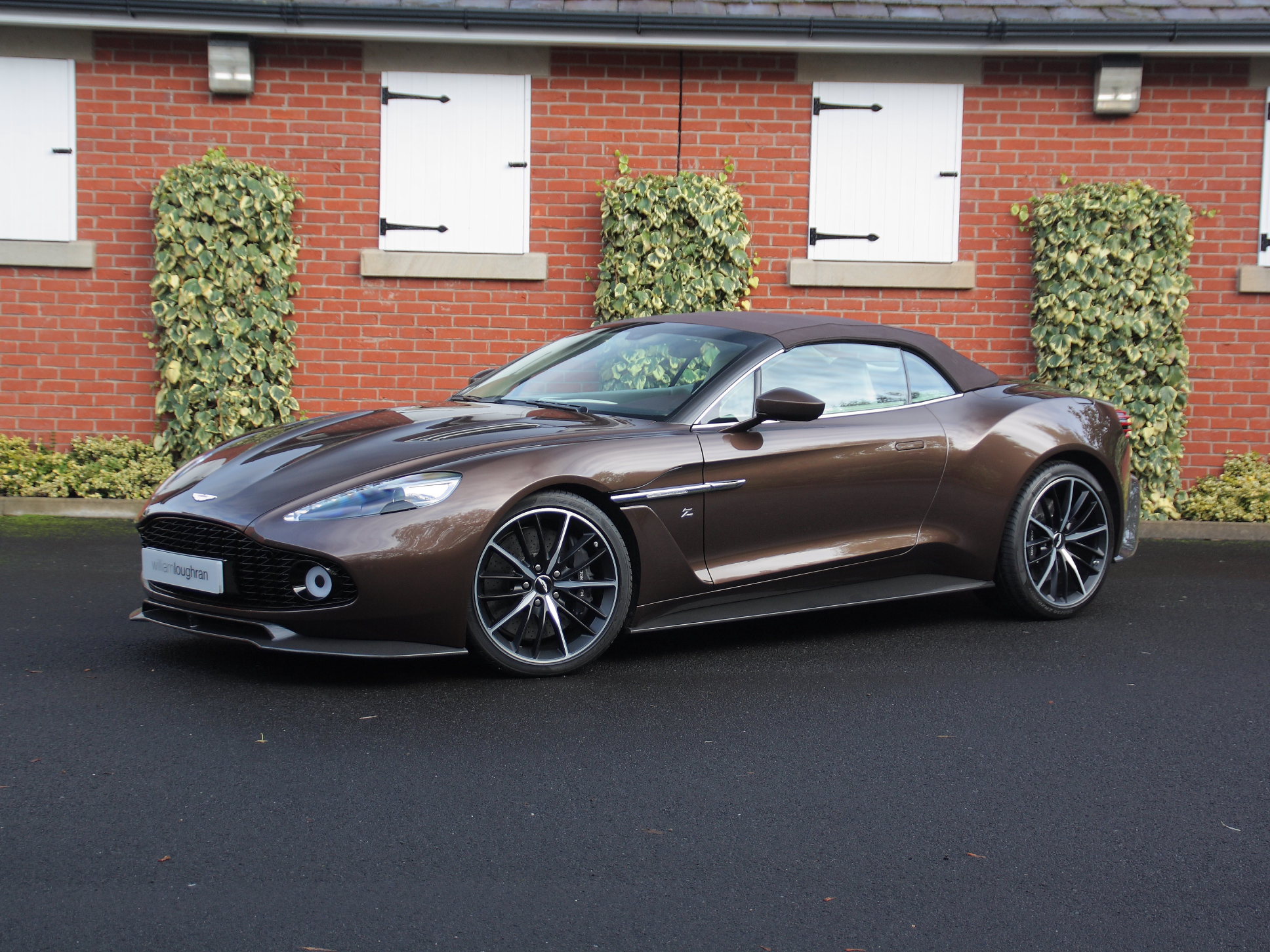2018 Aston Martin Vanquish Zagato Volante (2276)