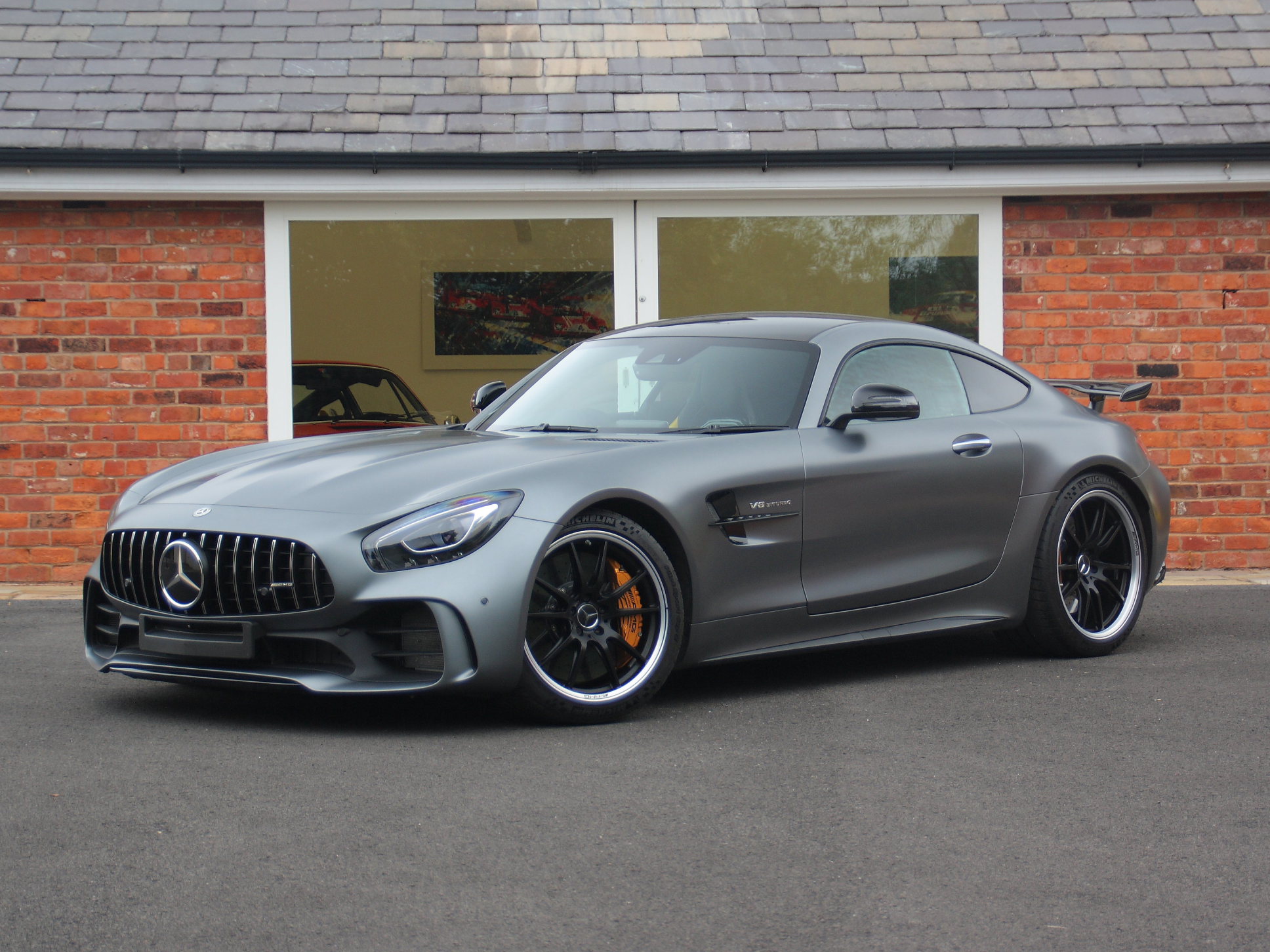 Mercedes AMG GT R Premium