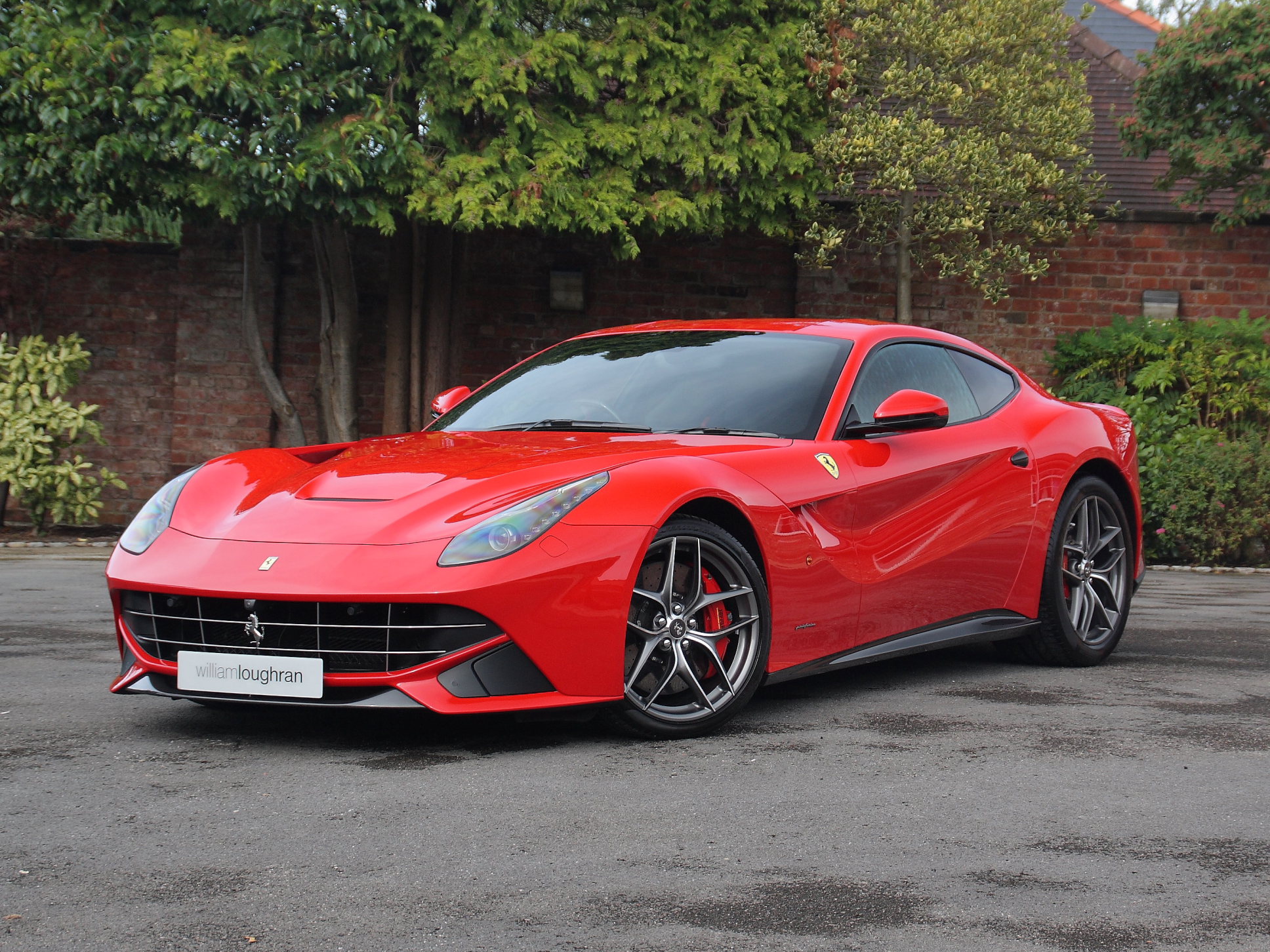 2016 Ferrari F12 (2324)