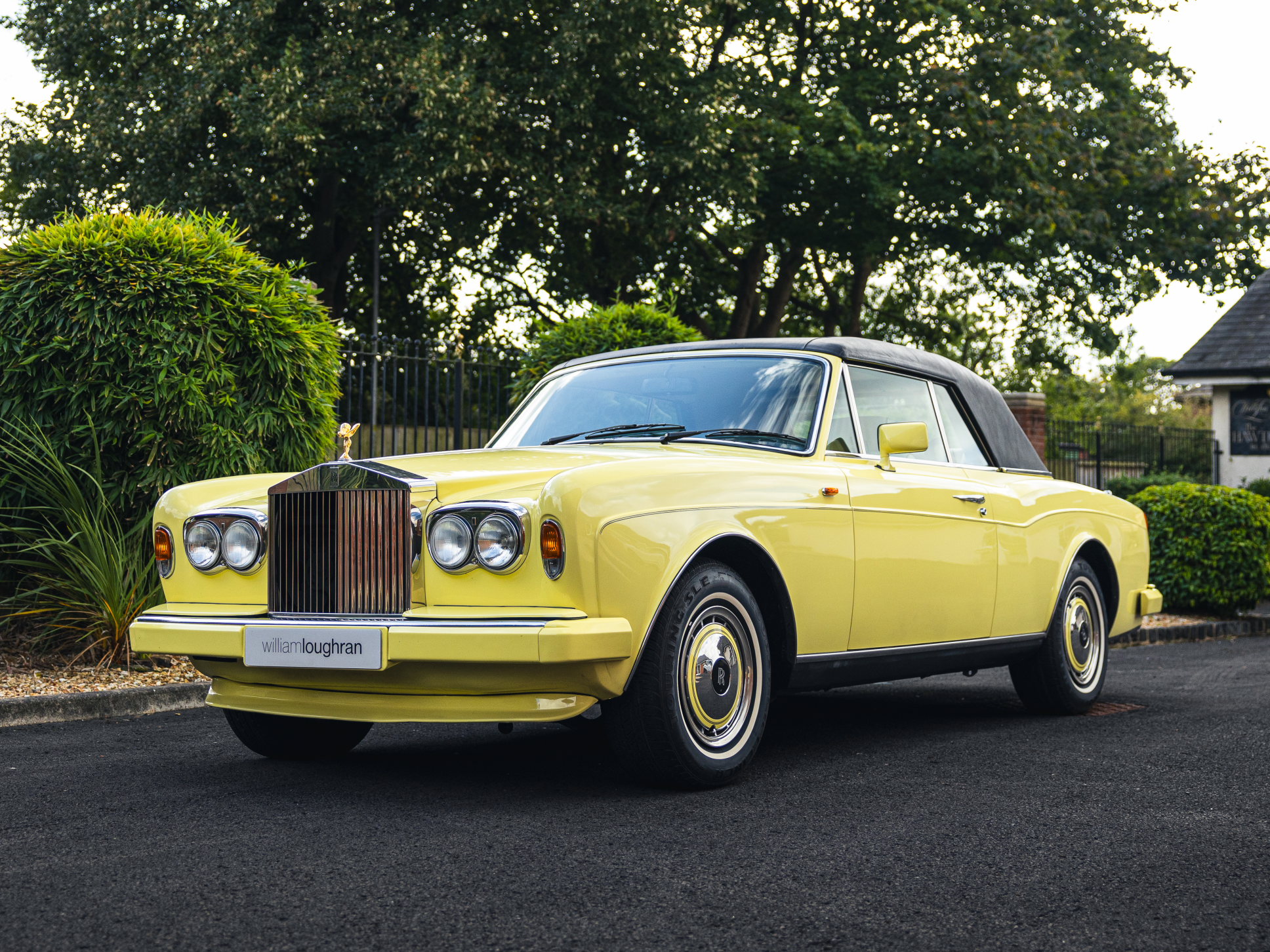 Rolls Royce Corniche III