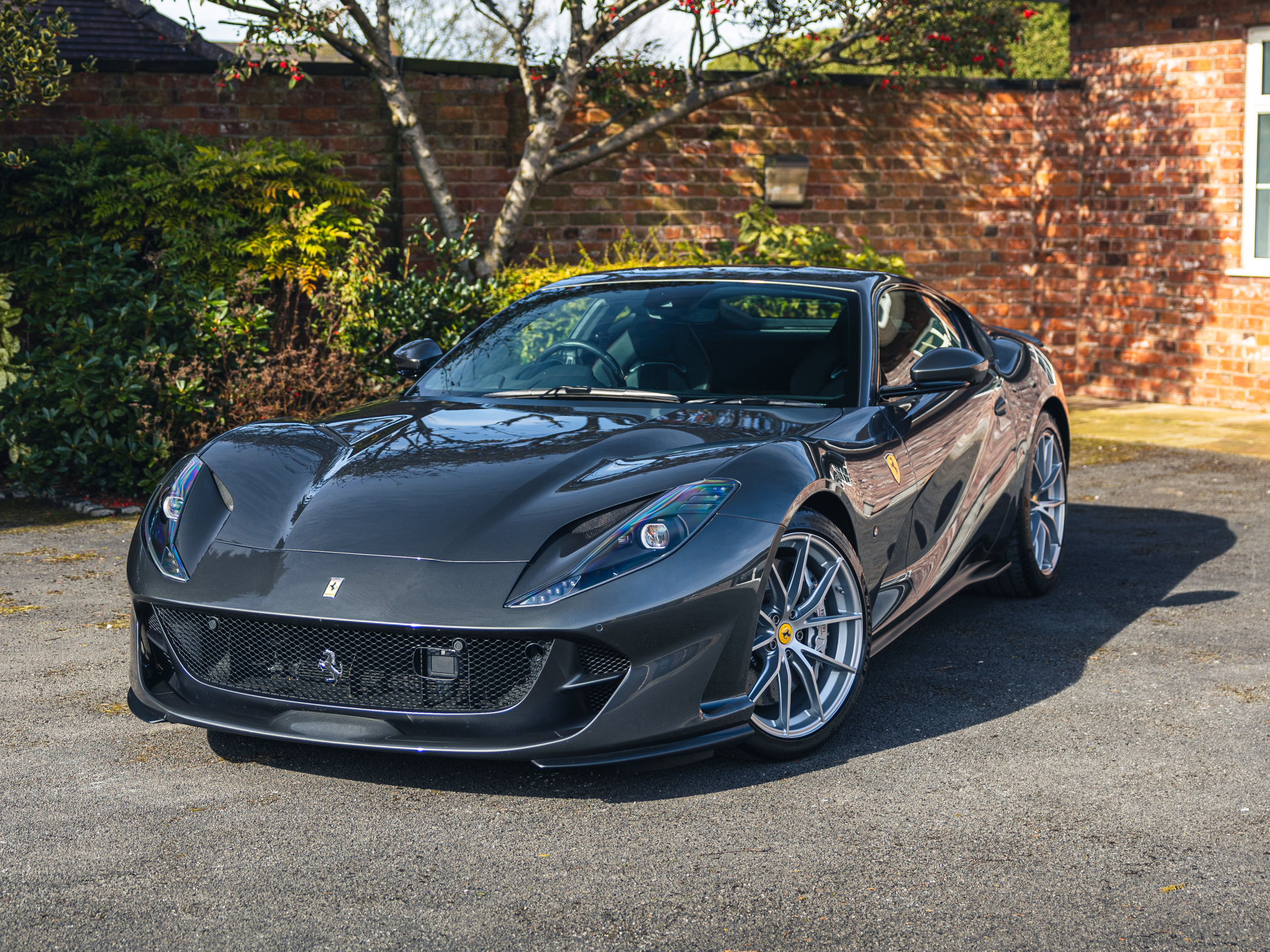 Ferrari 812 Superfast (2324)